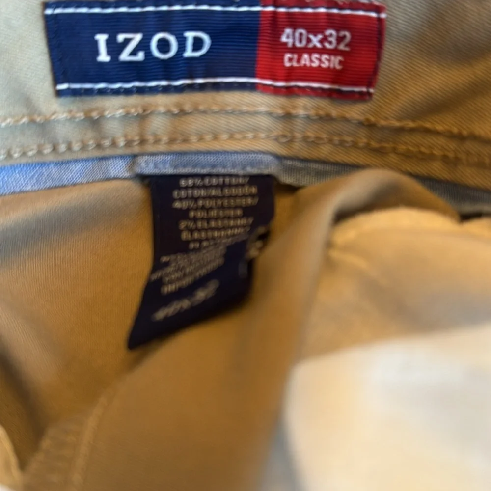 IZOD Men's Khaki Pants EA083